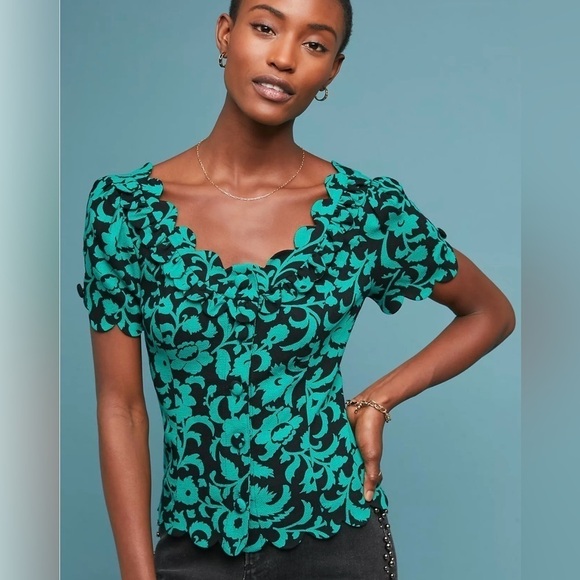 Maeve by Anthropologie Aseey Scalloped Green Black Floral Blouse Size 0 - Picture 1 of 9